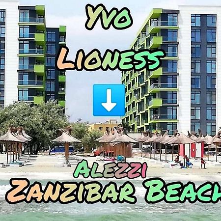 Yvo Lioness & Mamaia Nord Lejlighed Năvodari Eksteriør billede
