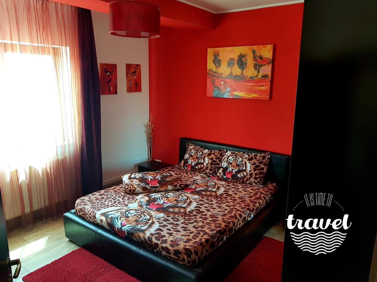 Yvo Lioness & Mamaia Nord Lejlighed Năvodari Eksteriør billede
