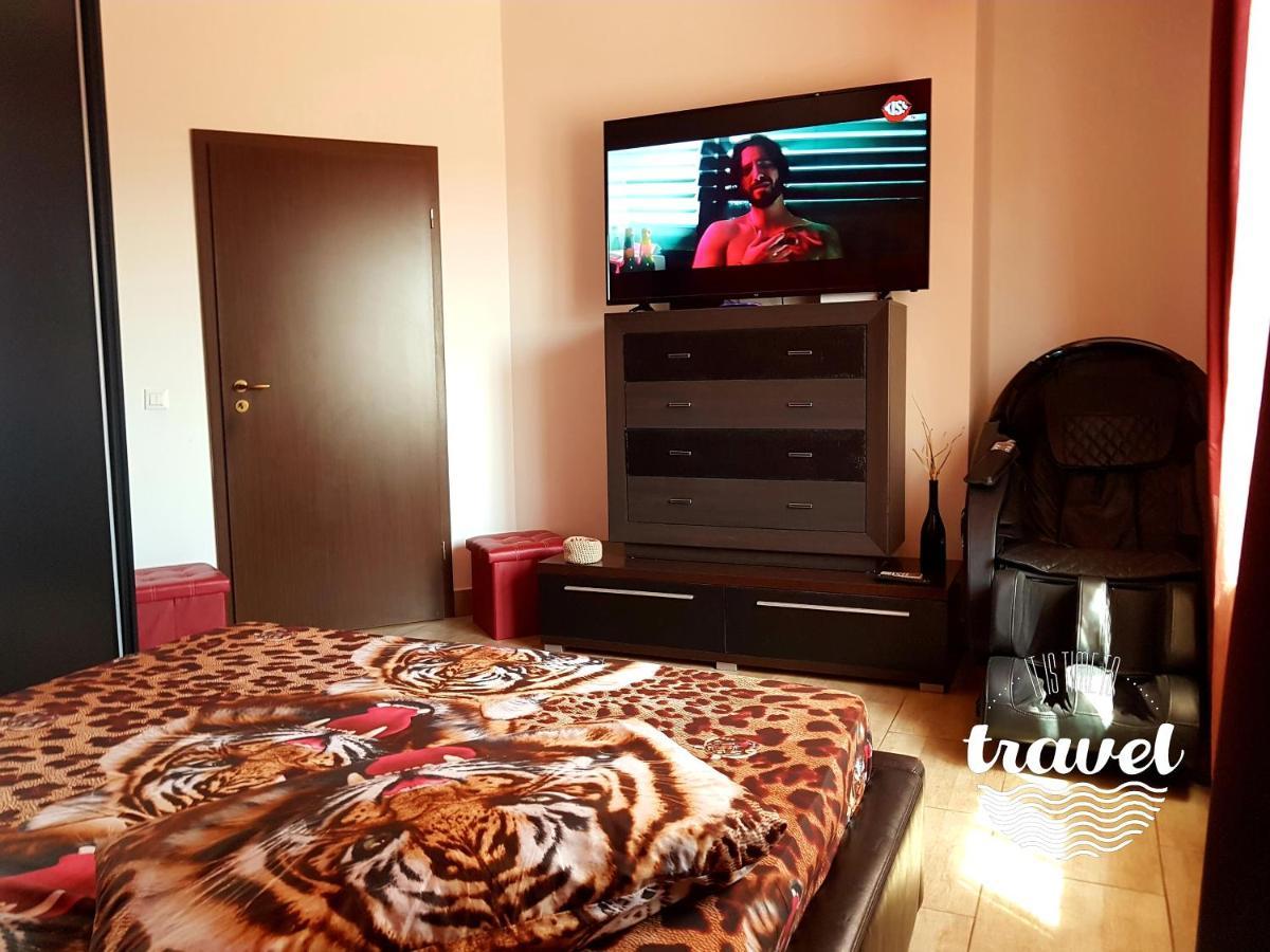 Yvo Lioness & Mamaia Nord Lejlighed Năvodari Eksteriør billede