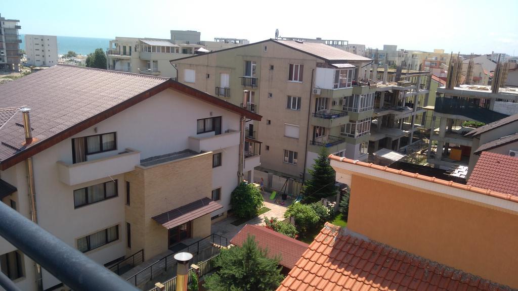 Yvo Lioness & Mamaia Nord Lejlighed Năvodari Eksteriør billede