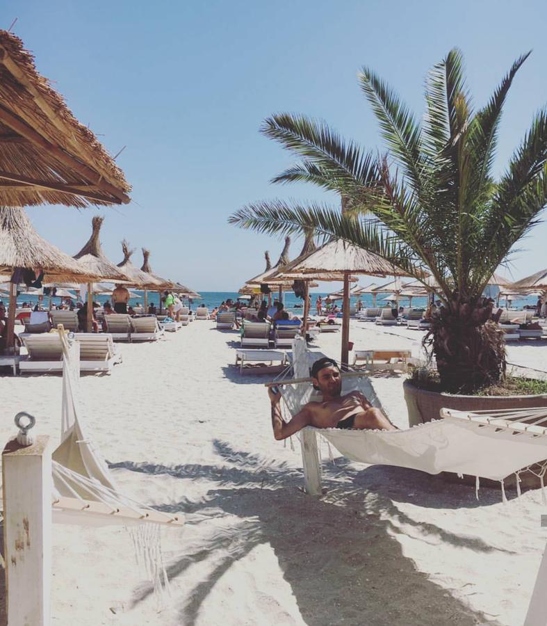 Yvo Lioness & Mamaia Nord Lejlighed Năvodari Eksteriør billede